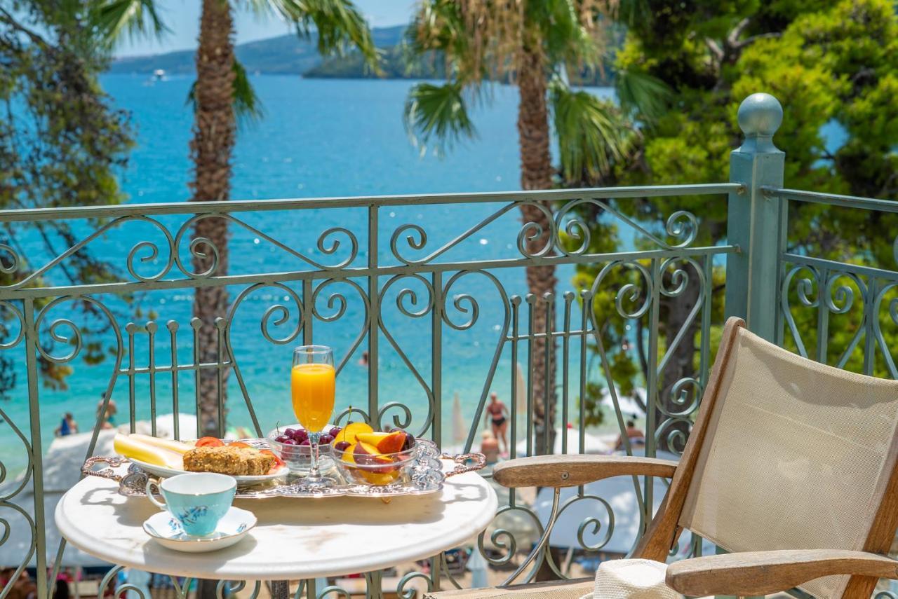 Orion Hotel نيدري المظهر الخارجي الصورة