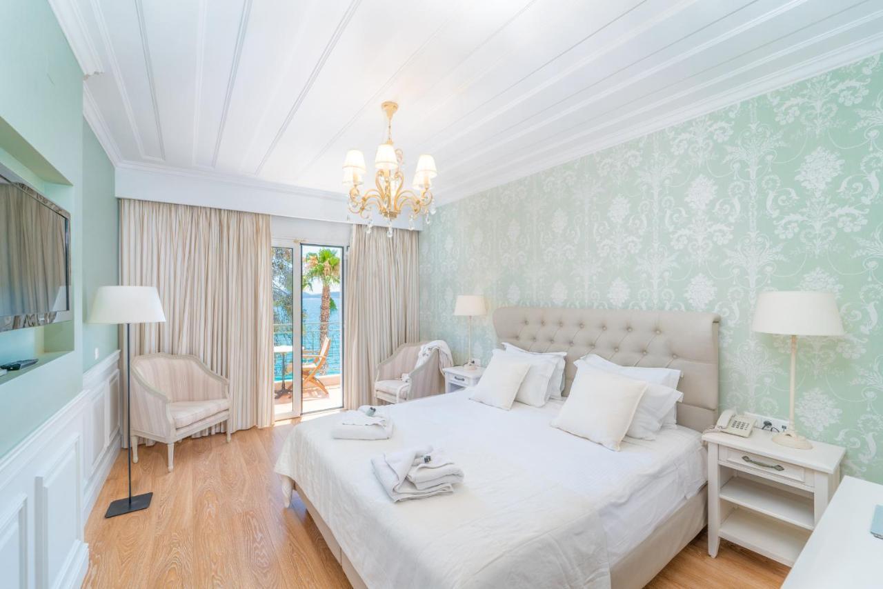 Orion Hotel نيدري المظهر الخارجي الصورة