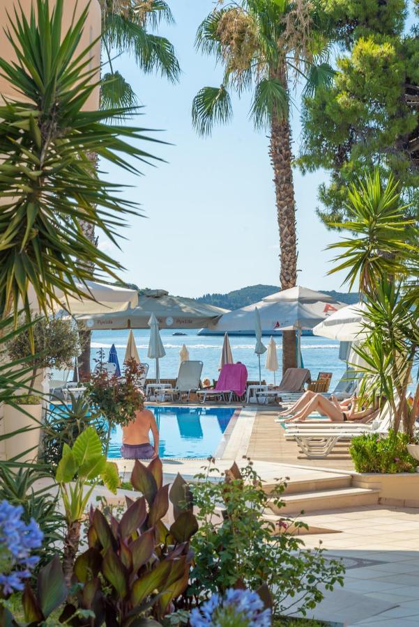 Orion Hotel نيدري المظهر الخارجي الصورة